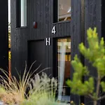 H37^ Apartment Hel